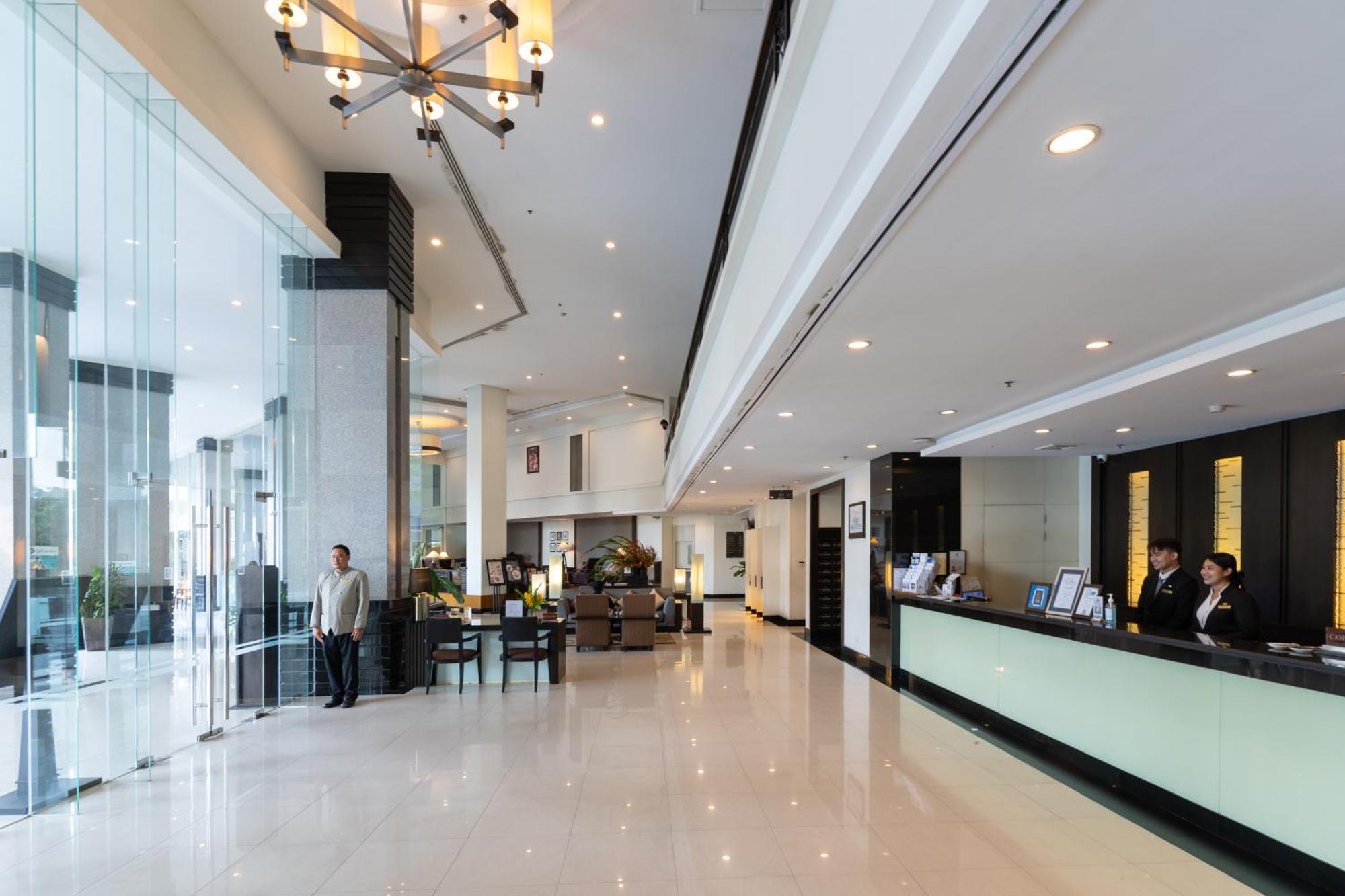 סי ראצ'ה Cape Racha Hotel מראה חיצוני תמונה